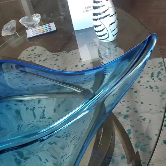 Blue Glass Dish - Picture 4 of 5